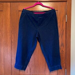 Denim & Co crop pants Comfy Knit Air LP Large Petite A605787